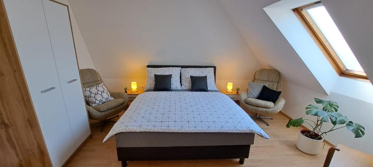 Babi Apartmanhaz Gyenesdiás Esterno foto